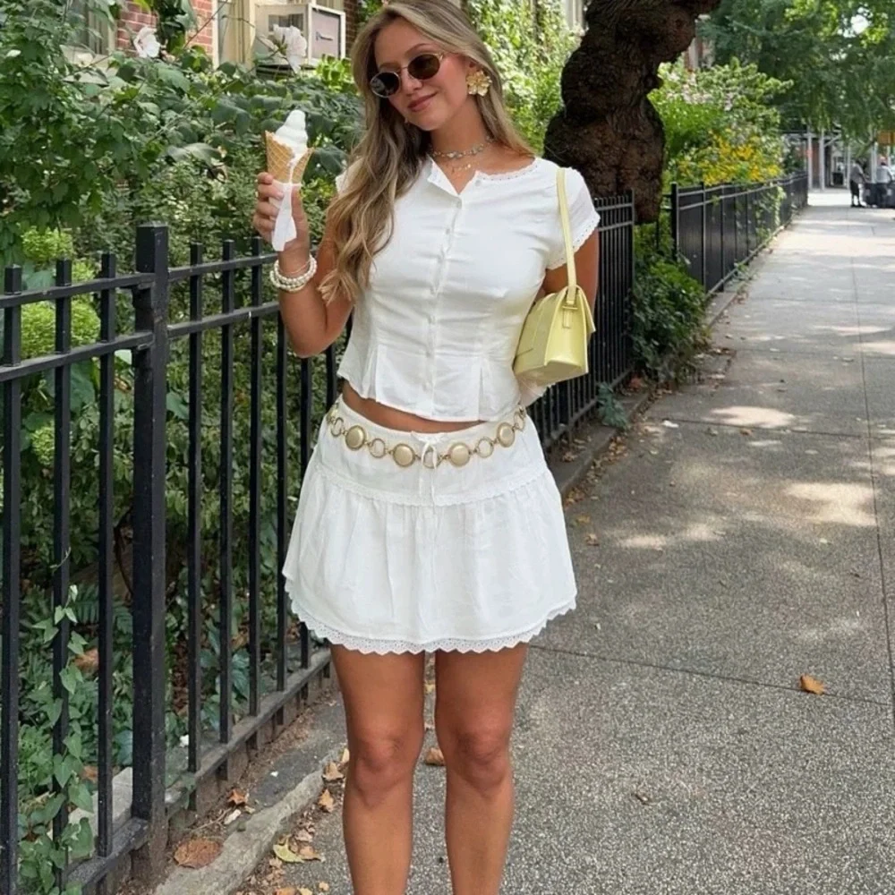 Reformation Valetta Two Piece In White, brand new, never worn, no flaws. - Picture 6 of 16